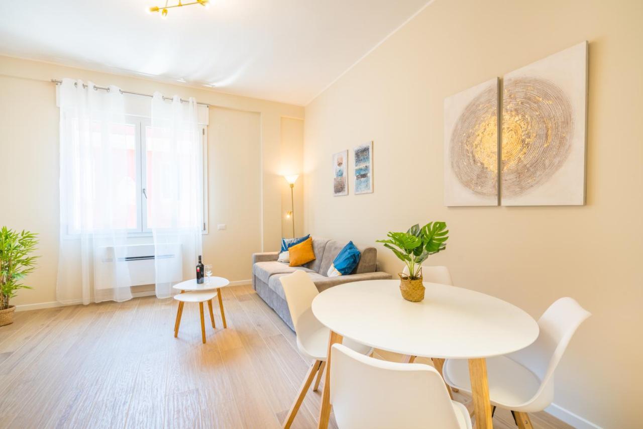 Puccini Apt - Centro Citta - Wifi - Ac Cagliari Luaran gambar